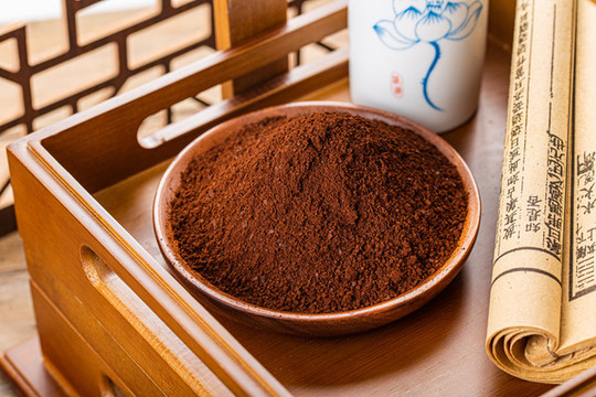 基礎病人群用藥期間靈芝孢子粉怎么吃？